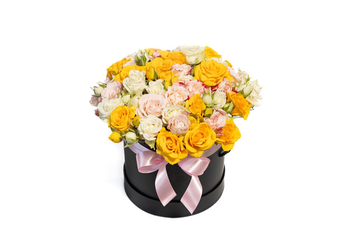 Box with Mini Roses — Basta Flowers, Limassol