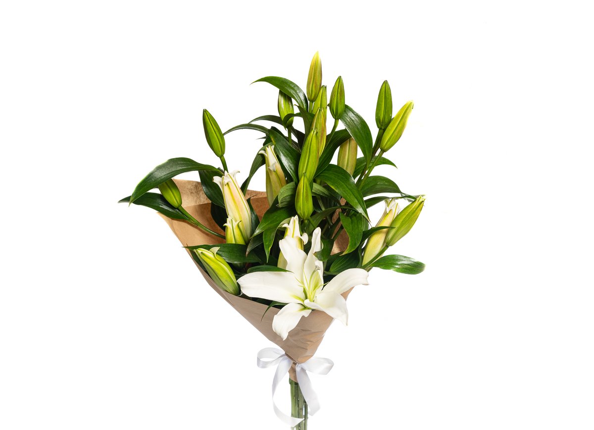 Oriental Lily Bouquet — Basta Flowers, Limassol